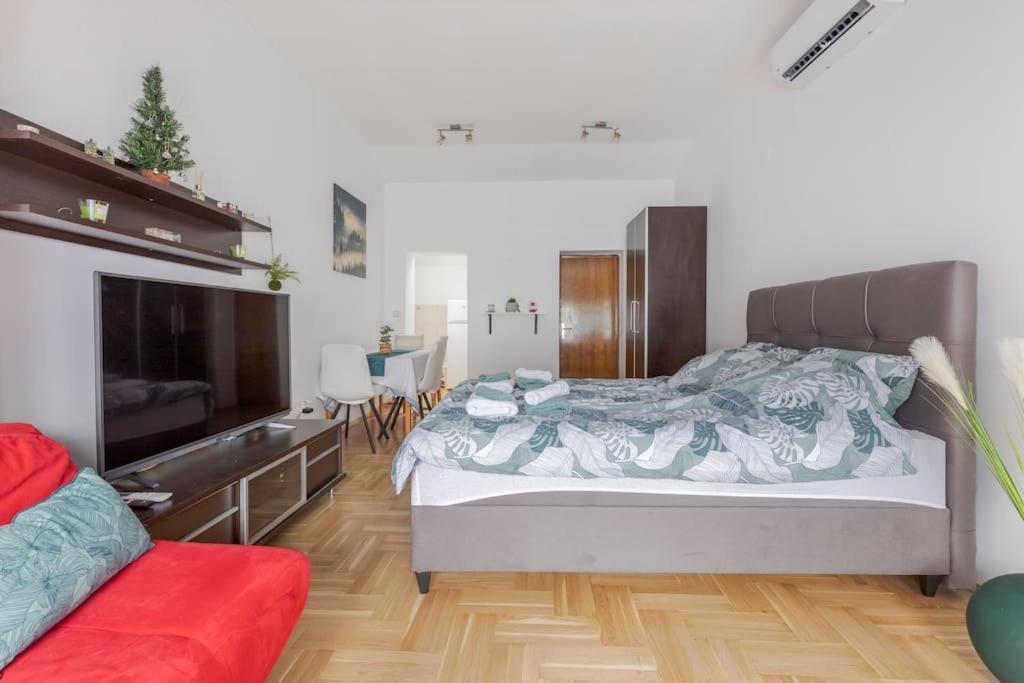 Warm House Full Of Green Ambient,Joy And Comfort Zagreb Buitenkant foto